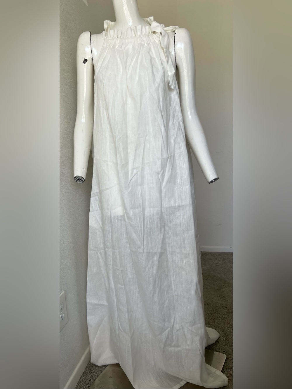 100% LINEN Maxi White Dress- NEW! SUPER CUTE!